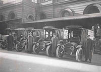 Mail trucks, 1914