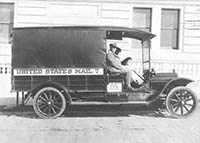Government mail truck, 1915