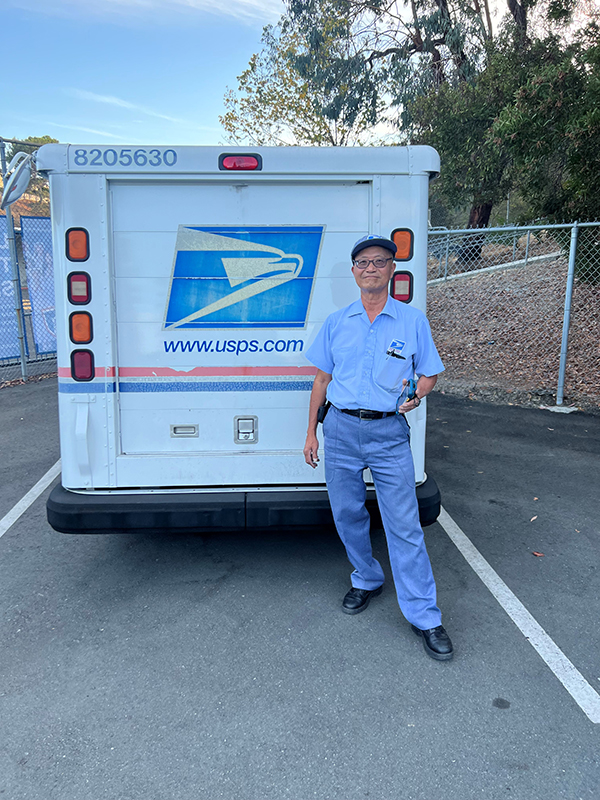 Pinole Letter Carrier retires after 42 Years of Postal Service California newsroom About