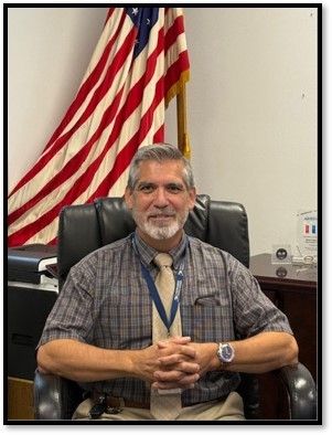 Richard Garcia, Bakersfield Postmaster