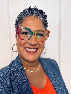 Gessselle Colon-Nutter, Manchester Postmanter