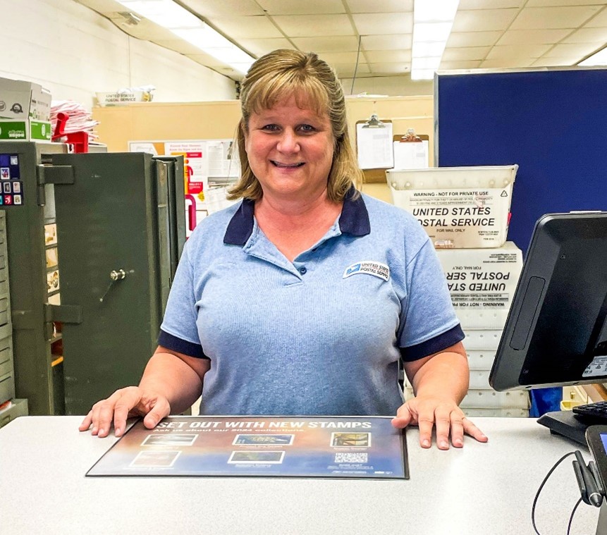 St. Joseph, MN, Retail Associate Jill Soltis