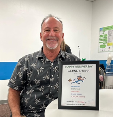 Express Mail Service Clerk Glenn Stepp