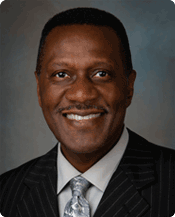 Eric Henry, Vice President, Retail and Delivery Operations–Central Area